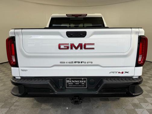 2025 GMC Sierra 1500 AT4X