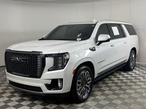 2023 GMC Yukon XL Denali Ultimate