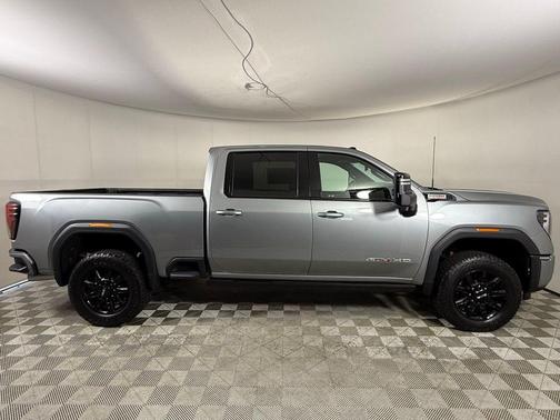 2024 GMC Sierra 2500 AT4