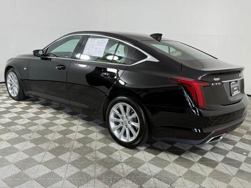 2022 Cadillac CT5 Luxury RWD