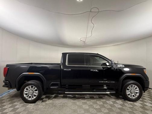 2023 GMC Sierra 2500 Denali