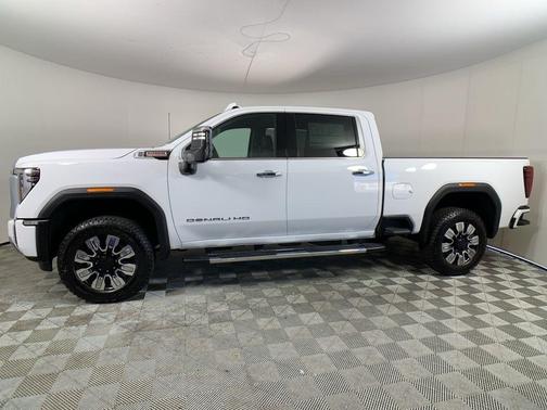 2025 GMC Sierra 2500 Denali