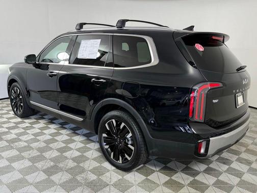 2023 Kia Telluride SX