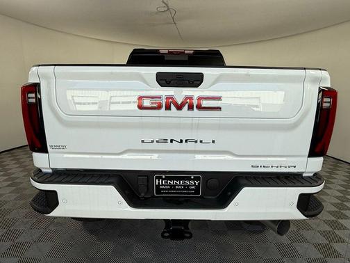 2025 GMC Sierra 2500 Denali