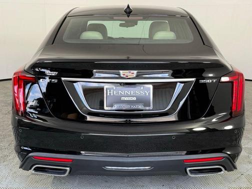 2022 Cadillac CT5 Luxury RWD