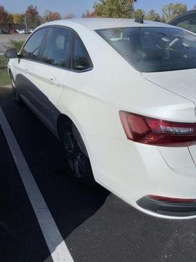 2022 Volkswagen Jetta 1.5T SE