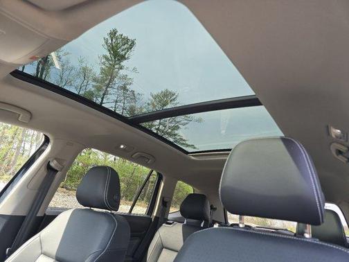 2023 Volkswagen Atlas 3.6L SE w/Technology