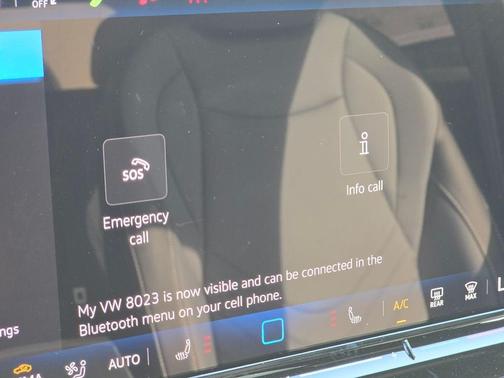 Platinum Gray Metallic 2026 Volkswagen Tiguan 2.0T SE R-Line Black