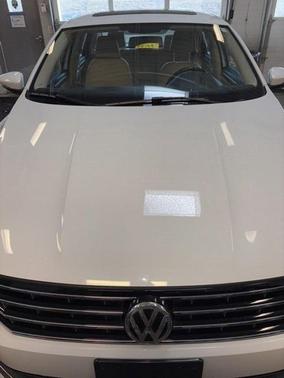 2017 Volkswagen Passat 1.8T SE