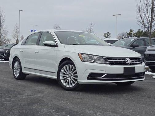 2017 Volkswagen Passat 1.8T SE