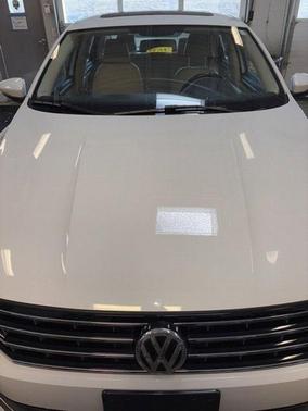 2017 Volkswagen Passat 1.8T SE