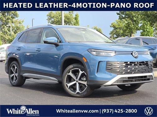 Monterey Blue Pearl 2025 Volkswagen Tiguan 2.0T SE