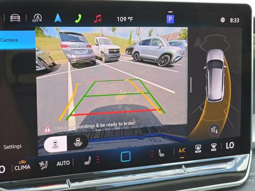 2025 Volkswagen Tiguan 2.0T SE