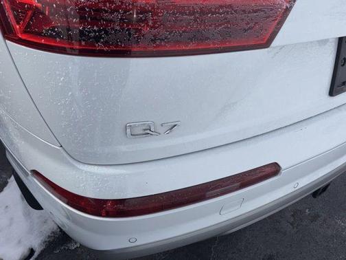 2019 Audi Q7 55 Premium Plus