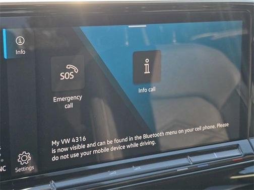 2024 Volkswagen Atlas 2.0T SE