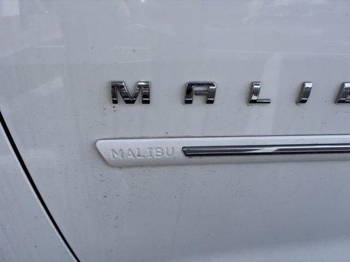 2017 Chevrolet Malibu 1LT