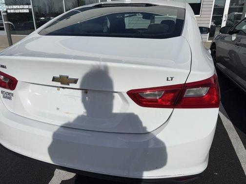 2017 Chevrolet Malibu 1LT