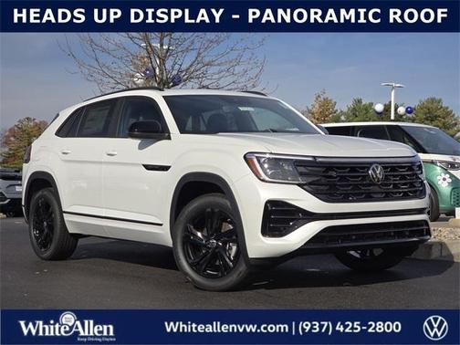 2026 Volkswagen Atlas Cross Sport 2.0T SEL R-Line Black