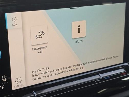 2026 Volkswagen Atlas Cross Sport 2.0T SEL R-Line Black