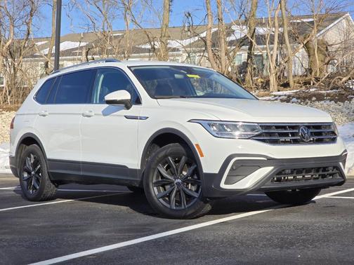 2024 Volkswagen Tiguan 2.0T SE