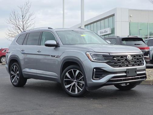 Silver Mist Metallic 2025 Volkswagen Atlas 2.0T SEL Premium R-Line