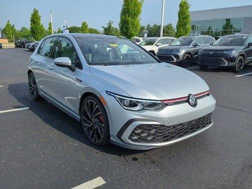 2022 Volkswagen Golf GTI 2.0T Autobahn