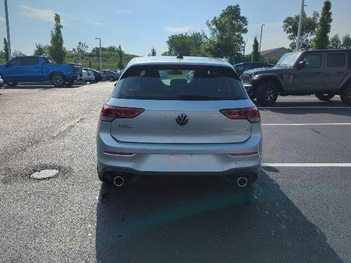 2022 Volkswagen Golf GTI 2.0T Autobahn