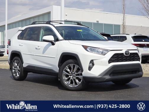 2020 Toyota RAV4 XLE Premium