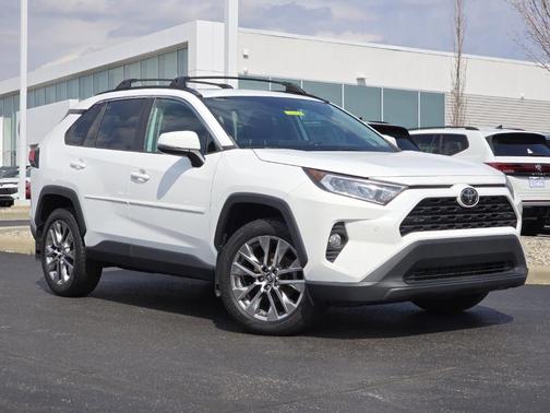 2020 Toyota RAV4 XLE Premium