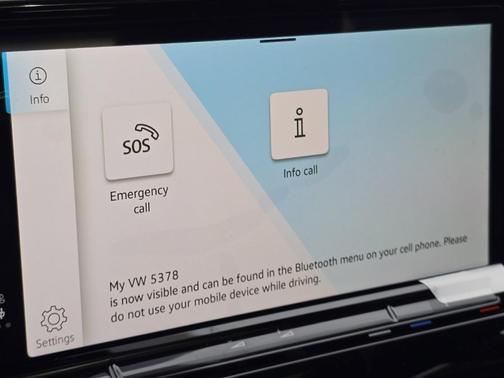 2026 Volkswagen Atlas Cross Sport 2.0T SE