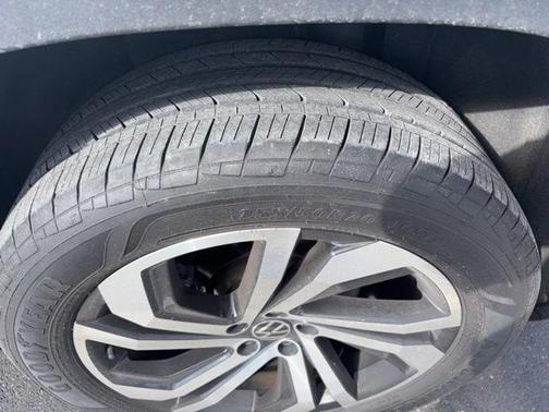 2023 Volkswagen Atlas Cross Sport 2.0T SEL