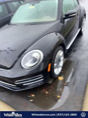 2017 Volkswagen Beetle 1.8T SEL