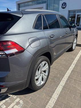 2020 Volkswagen Atlas Cross Sport 3.6L V6 SE w/Technology