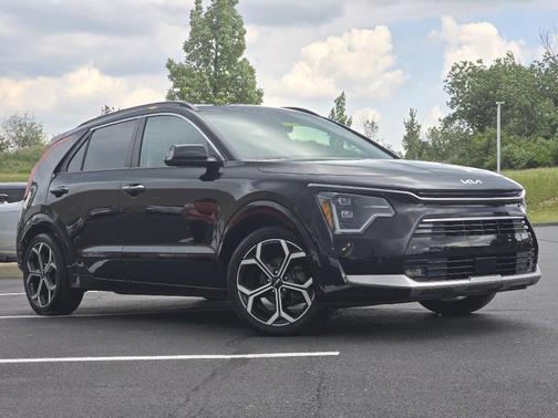 2023 Kia Niro SX Touring