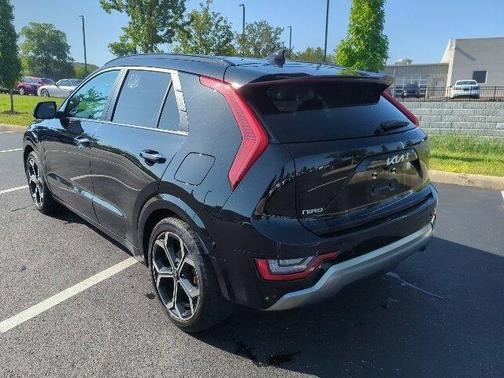 2023 Kia Niro SX Touring