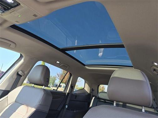 Platinum Gray Metallic 2025 Volkswagen Atlas 2.0T SEL