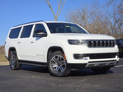 2023 Jeep Wagoneer L Series II