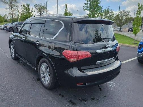 2017 INFINITI QX80
