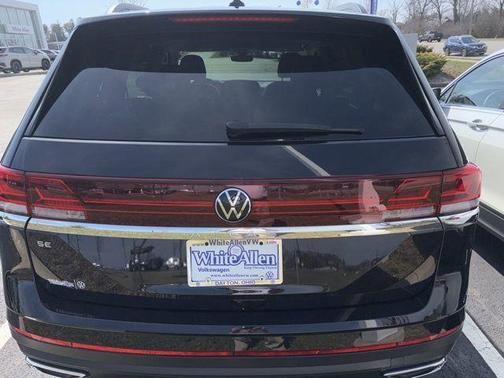 2025 Volkswagen Atlas 2.0T SE