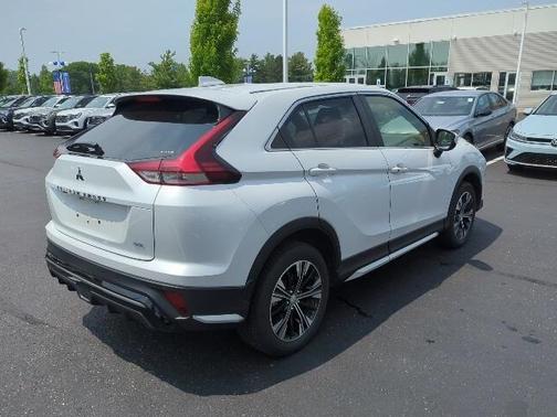 2022 Mitsubishi Eclipse Cross SEL