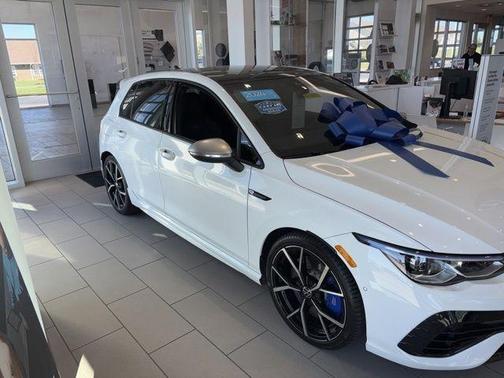 2024 Volkswagen Golf R 2.0T