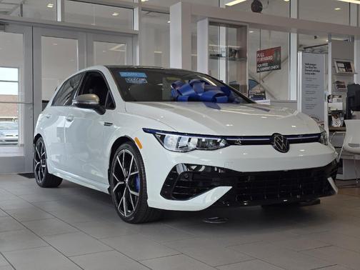 2024 Volkswagen Golf R 2.0T