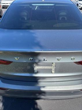 2019 Volvo S60 T6 Momentum