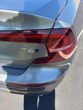 2019 Volvo S60 T6 Momentum