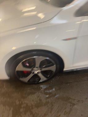 2016 Volkswagen Golf GTI 2.0T SE 4-Door