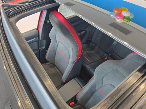 Kings Red Metallic 2026 Volkswagen Golf GTI 2.0T SE