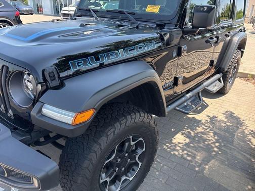 Black Clearcoat 2023 Jeep Wrangler 4xe Rubicon