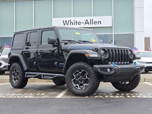 Black Clearcoat 2023 Jeep Wrangler 4xe Rubicon