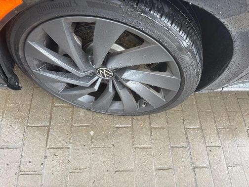 Deep Black Pearl Effect 2023 Volkswagen Arteon 2.0T SEL R-Line