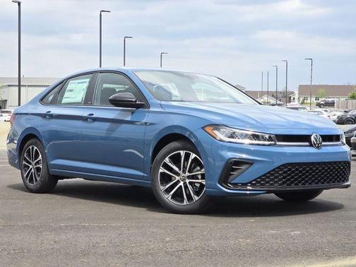 Monterey Blue Pearl 2026 Volkswagen Jetta 1.5T Sport